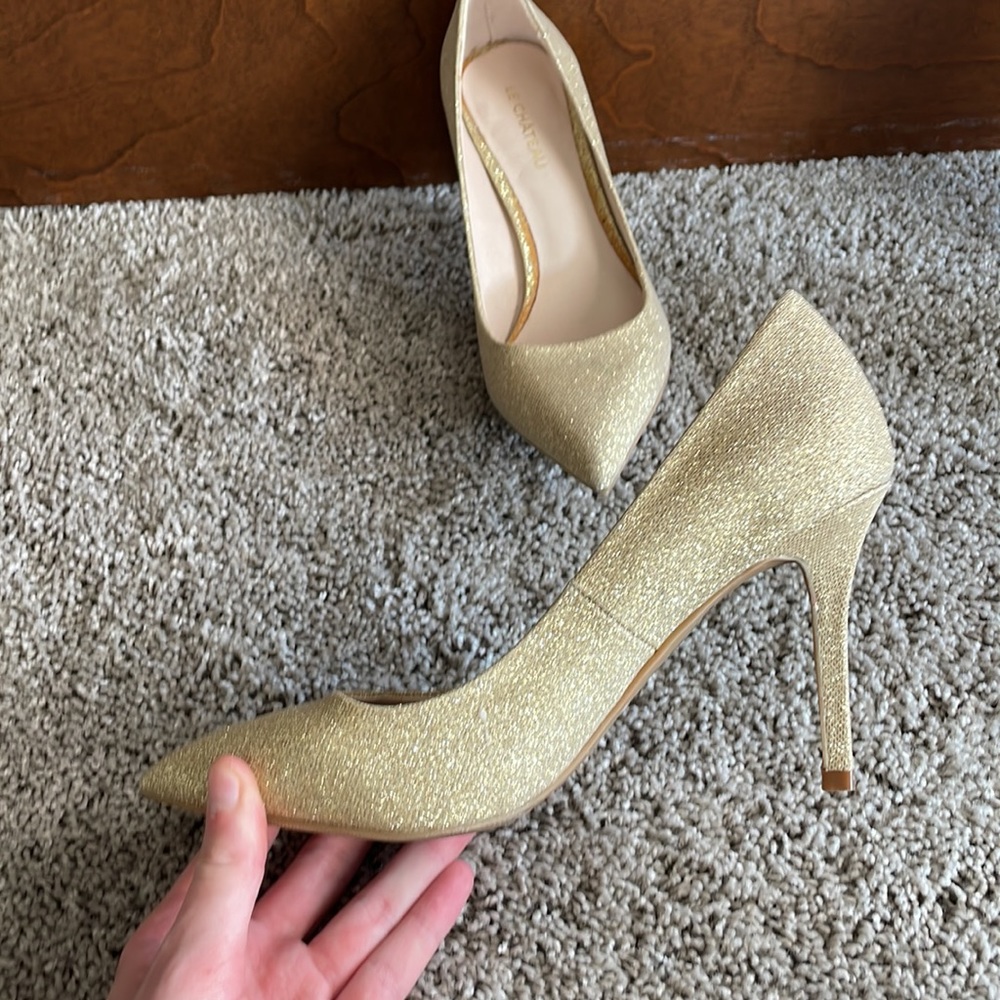 Gold heels - Picture 2 of 3